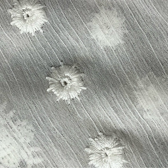 Olive + Oak Sheer White Embroidered Blouse Women’s XS Romantic Boho Chic - Picture 10 of 11